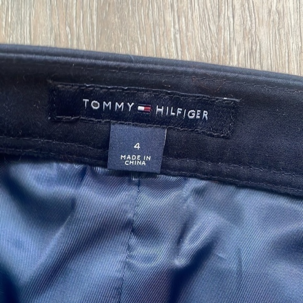 Tommy Hilfiger skirt size 4 navy and red - Picture 7 of 9